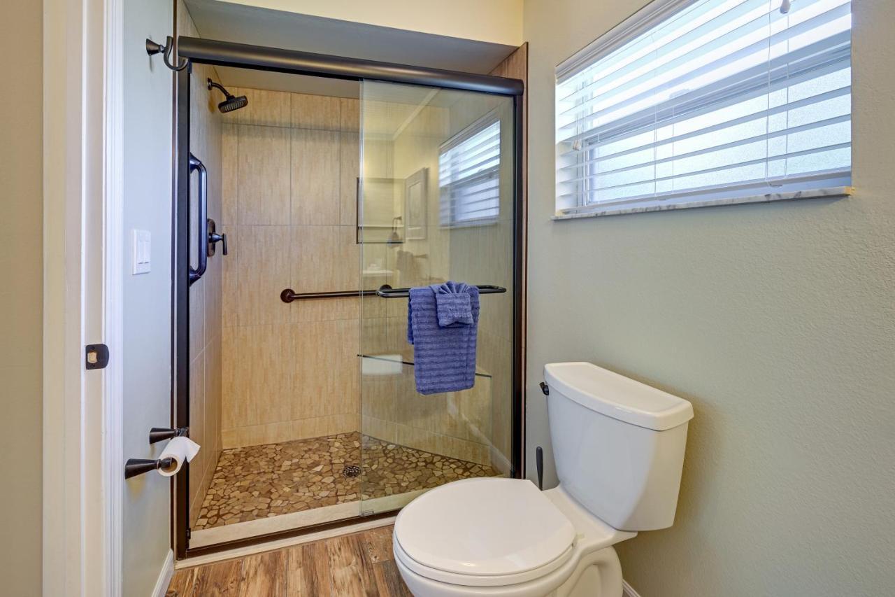 Englewood Oasis With Screened Lanai And Outdoor Pool! Экстерьер фото